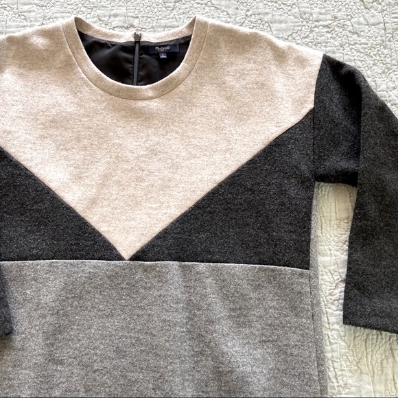 Madewell Dresses & Skirts - Madewell wool color block dress